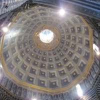 inside Duomo of Siena - beautiful ceiling!