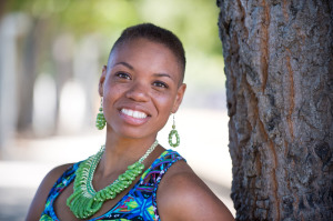 Kiara Blogigng School Testimonial Photo