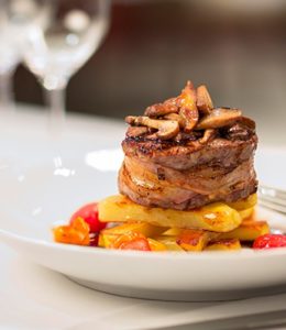clearwaterrestaurants_rustysbistro_steakfilet-mwknqage0ivpujj8nicwfirnudbucp5pwxkcfg3fc0